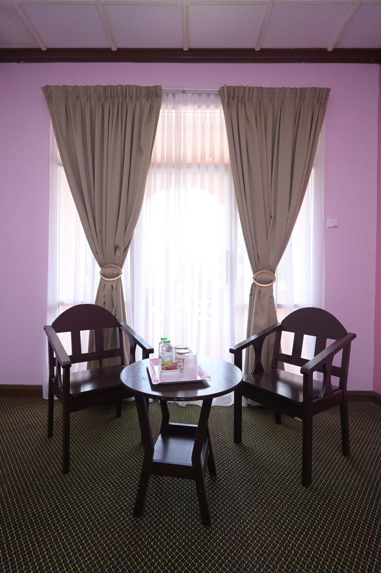 Kesedar Hotel Travel & Tours Sdn Bhd Gua Musang Exterior foto